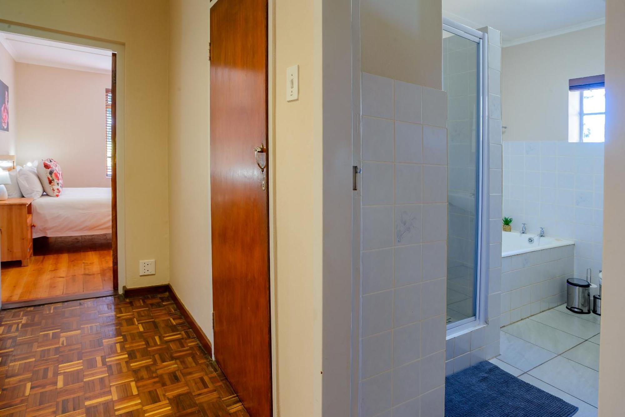 Oorvloed Guesthouse スウェレンダム エクステリア 写真