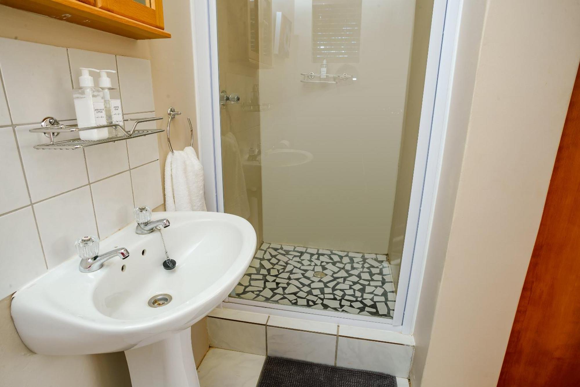 Oorvloed Guesthouse スウェレンダム エクステリア 写真